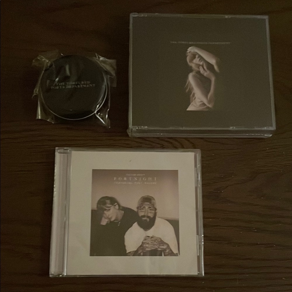 Taylor Swift TTPD CD Collection + TTPD Guitar Picks